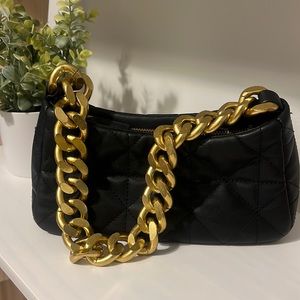 Black Quilted Chain Shoulder Purse